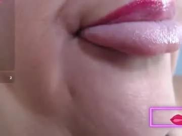 Freechat kerly_doll on Chaturbate