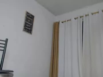 Freechat kim_lu29 on Chaturbate