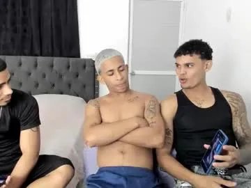 Freechat kings_latins on Chaturbate