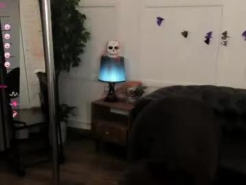 Freechat kira_energy on Chaturbate