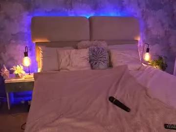 Freechat kiraroxx on Chaturbate