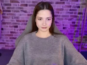 Freechat kiravair on Chaturbate