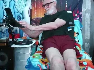 Freechat kiveuxmakeu on Chaturbate