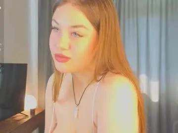 Freechat kristigroune on Chaturbate