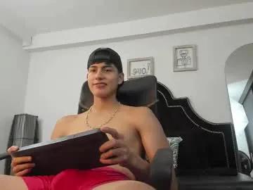 Freechat landercruz on Chaturbate