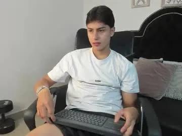 Freechat landercruz on Chaturbate
