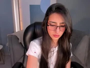 Freechat larisasmirnov on Chaturbate