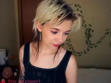 Freechat liliandaniels on Chaturbate
