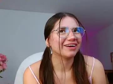 lilithabril — GOAL: Striptease [2818 tokens remaining] In home #teen #skinny #bigass #latina #smalltits