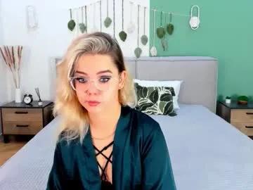 lilyrabbit — BOOBS CLOSE UP [72 tokens left] HAVE FUN  #new #18 #bigass #teen #bigboobs