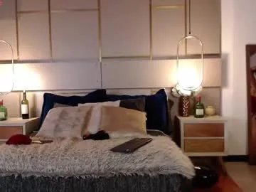 Freechat lina_montclair on Chaturbate