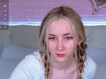 Freechat lirakink on Chaturbate