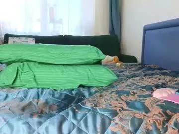lisi4ka_basik33 on Chaturbate 