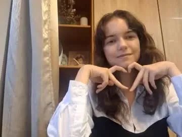 Freechat lonniegoldrup on Chaturbate