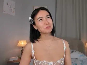 Freechat lora_lifelover on Chaturbate