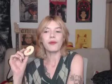 Freechat lovely_cass on Chaturbate