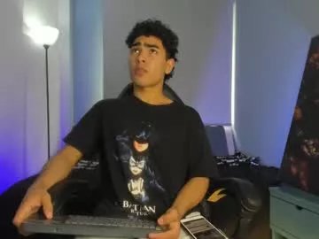 Freechat lucascarterr on Chaturbate