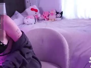 Freechat lucille_evans on Chaturbate