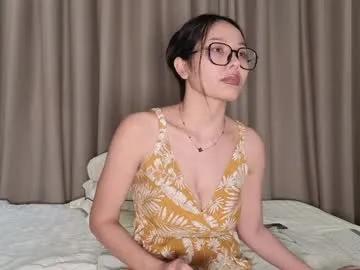 Freechat lucynuty on Chaturbate