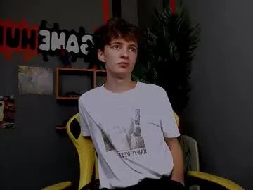 Freechat luke_sweet on Chaturbate