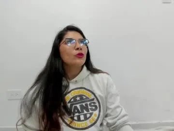 Freechat luna_dumont on Chaturbate