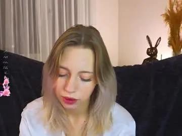 lunariabliss — GOAL:  Tease you with my panties  Hello everyone, I'm Kelly! I'm a #teen, and I love play with #lovense. I'm #18 years old, and I have #bigboobs and a #skinny body. [77 tokens remaining]