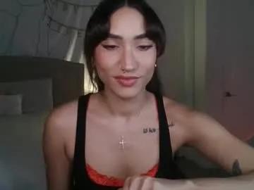Freechat luvvvxliv on Chaturbate