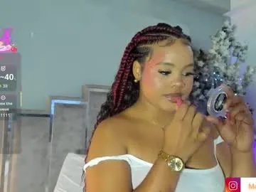 maaracooper on Chaturbate 