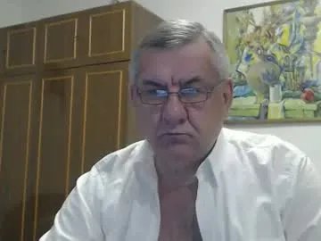 Freechat machomale3 on Chaturbate