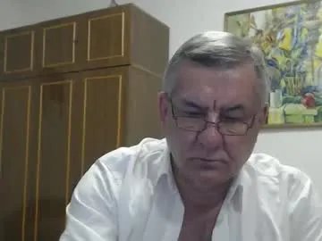 Freechat machomale3 on Chaturbate