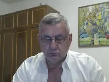 Freechat machomale3 on Chaturbate