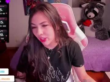 Freechat madeleine_shinobi on Chaturbate