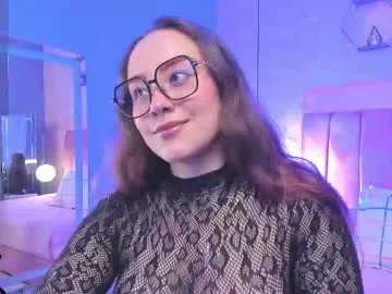 Freechat magic_vera on Chaturbate