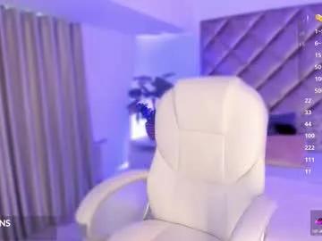 malaia_hills on Chaturbate 