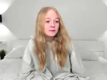 Freechat markettadeerman on Chaturbate