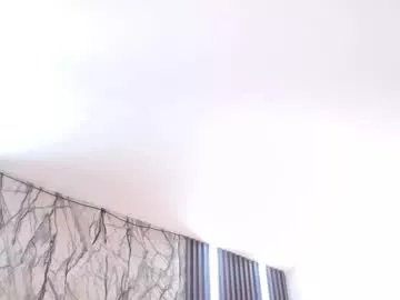 Freechat martinaguzmann on Chaturbate