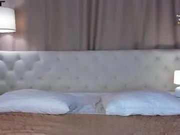 matilda_ardent — GOAL: Flash tits [80 tokens remaining] Welcome to my room! #goth #young #smoke #blowjob #footjob