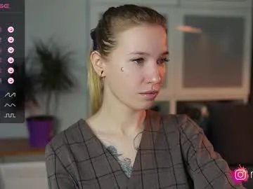 Freechat mel_collins on Chaturbate