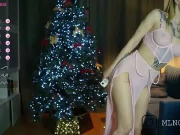 Freechat mel_collins on Chaturbate