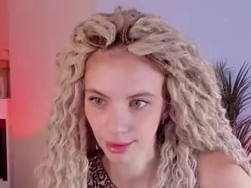 Freechat mia_silk on Chaturbate