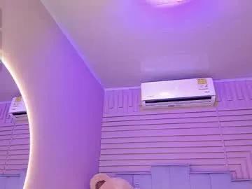 Freechat mia_slutty_ on Chaturbate