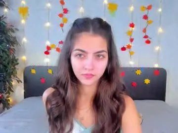 Freechat milana_crystal_ on Chaturbate