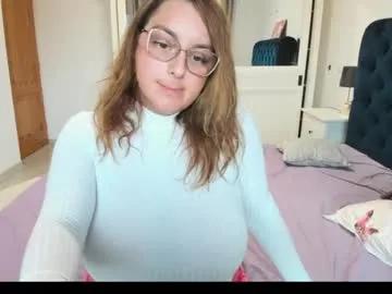 Freechat milkykandy on Chaturbate