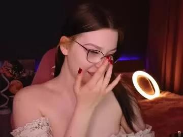 Freechat milliedoll on Chaturbate