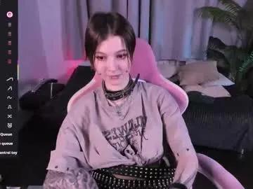 miravelle on Chaturbate