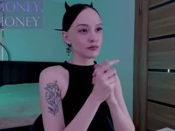 Away mistress_mialibra on Chaturbate
