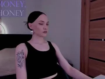 Away mistress_mialibra on Chaturbate