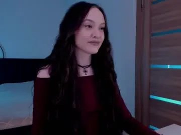 Away mistress_mialibra on Chaturbate