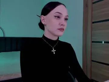 Away mistress_mialibra on Chaturbate