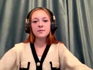 Freechat mozelleberendt on Chaturbate